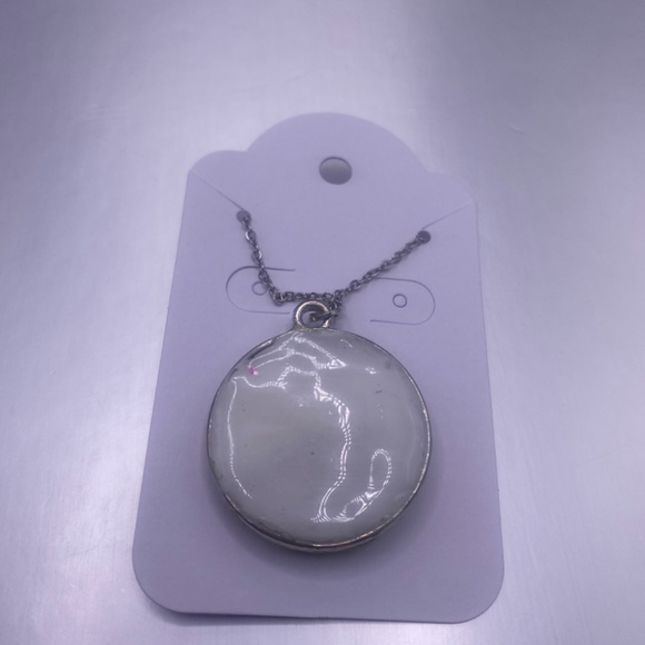 REAL Mushroom and Leaf Homemade Pendant, Epoxy Resin Necklace, Adjustable - Picture 2 of 2
